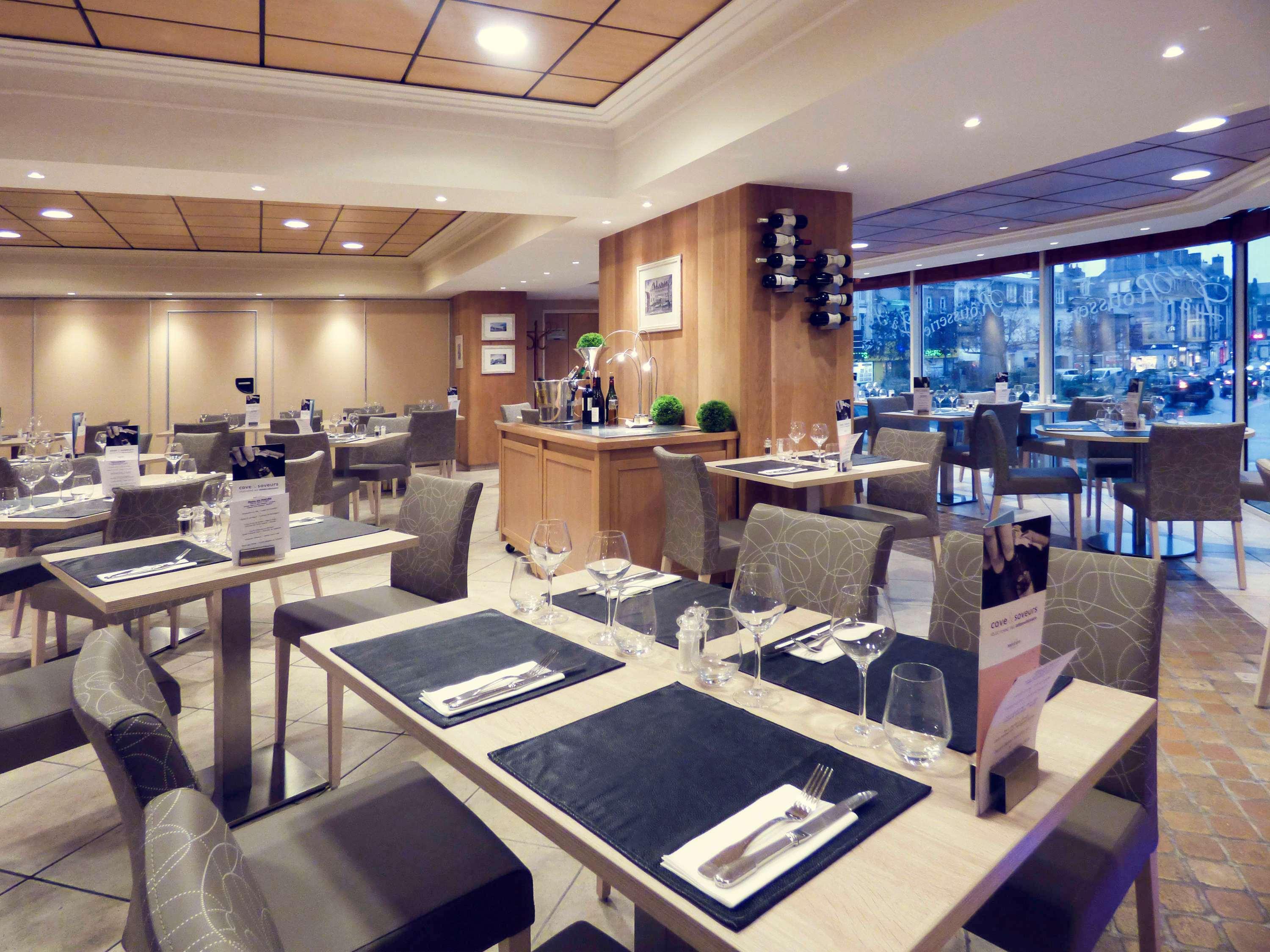 Mercure Abbeville Centre - Porte De La Baie De Somme المظهر الخارجي الصورة